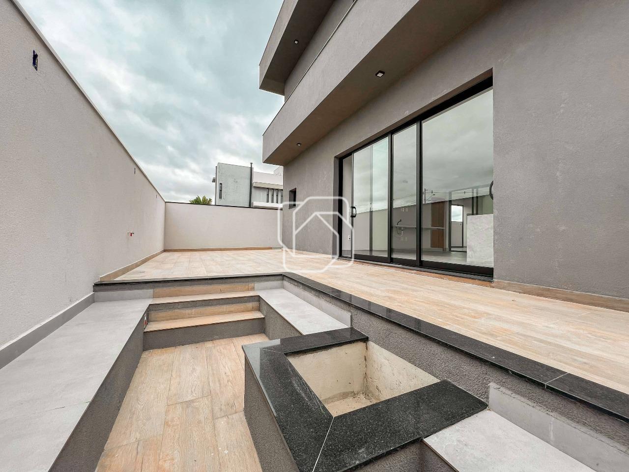 Casa de Condomínio à venda em Itu - SP - Residencial Saint Paul: Área externa, fire pit