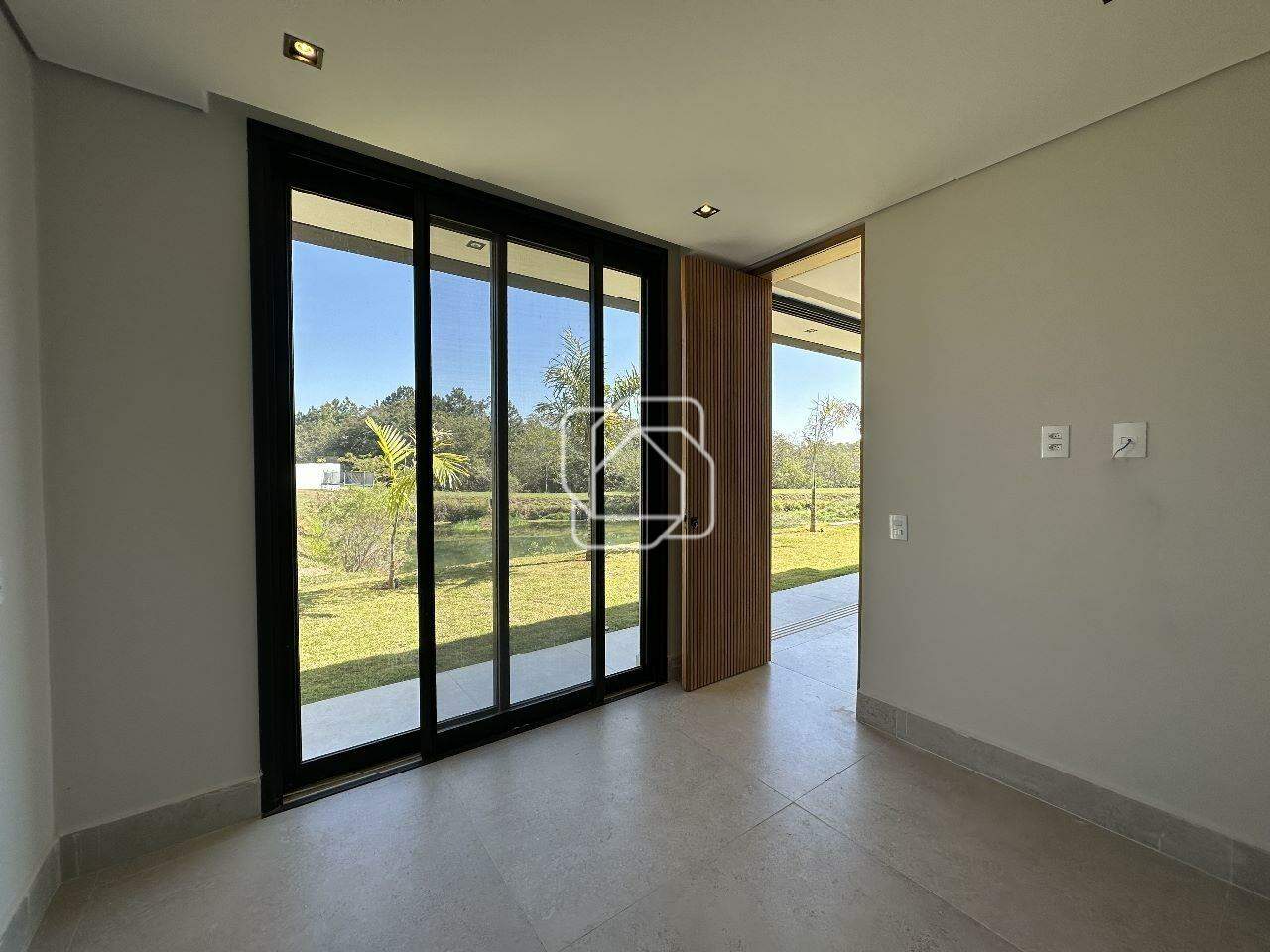 Casa de Condomínio à venda em Itu - SP - Condomínio Villas do Golfe: Quarto