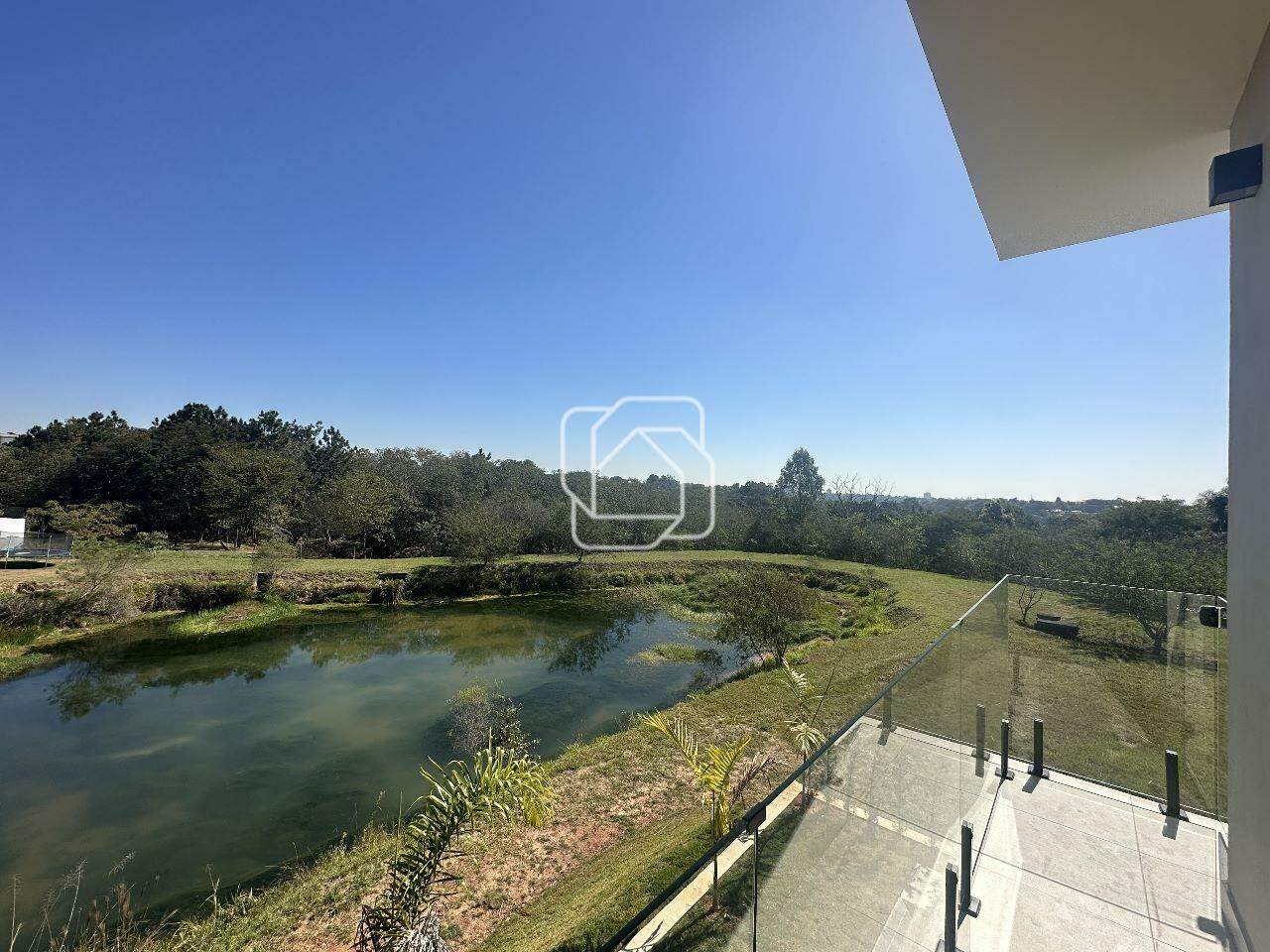Casa de Condomínio à venda em Itu - SP - Condomínio Villas do Golfe: Lago dos fundos