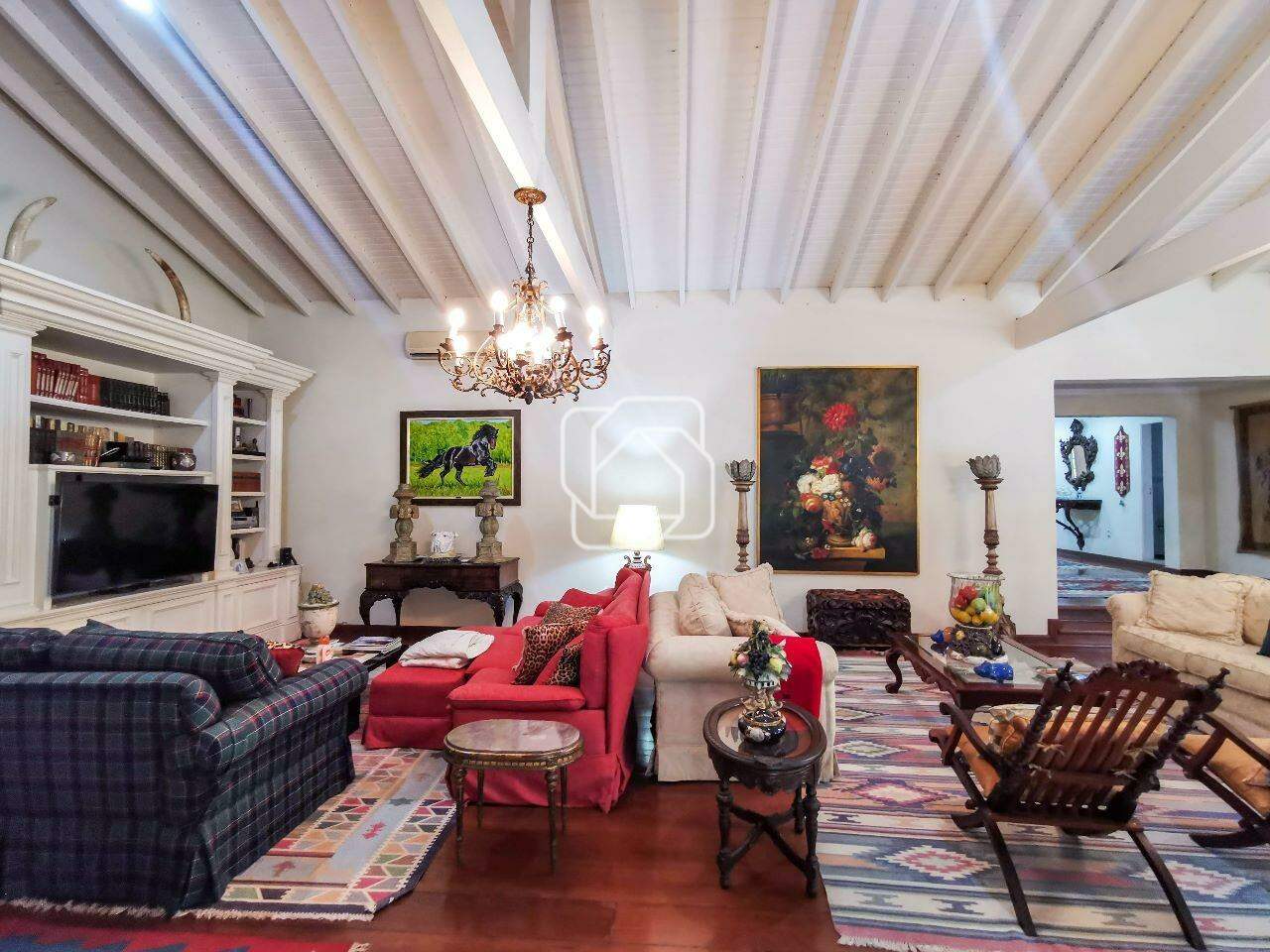 Casa de Condomínio à venda em Indaiatuba - SP - Chácara Polaris: Sala de estar