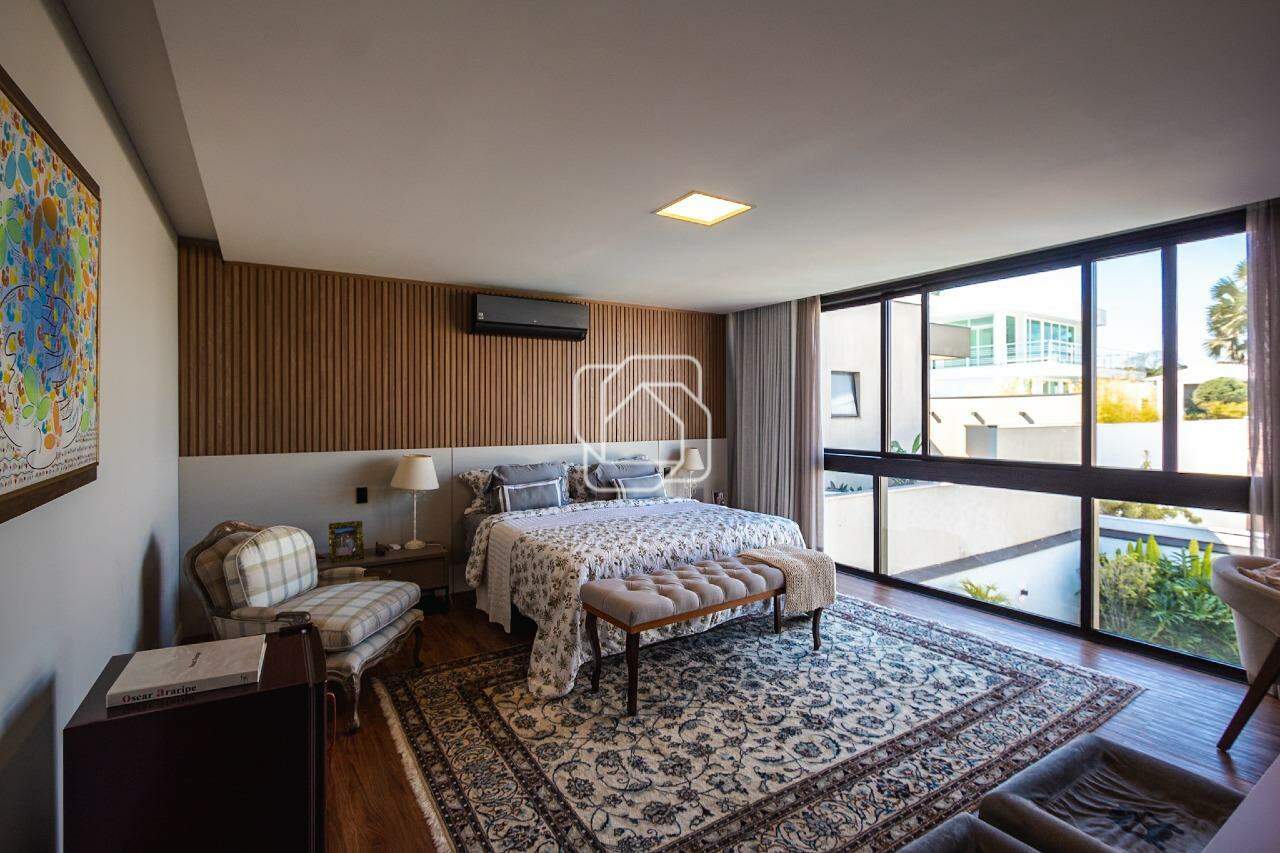Casa de Condomínio à venda em Indaiatuba - SP - Jardim Residencial Santa Clara: Dormitório