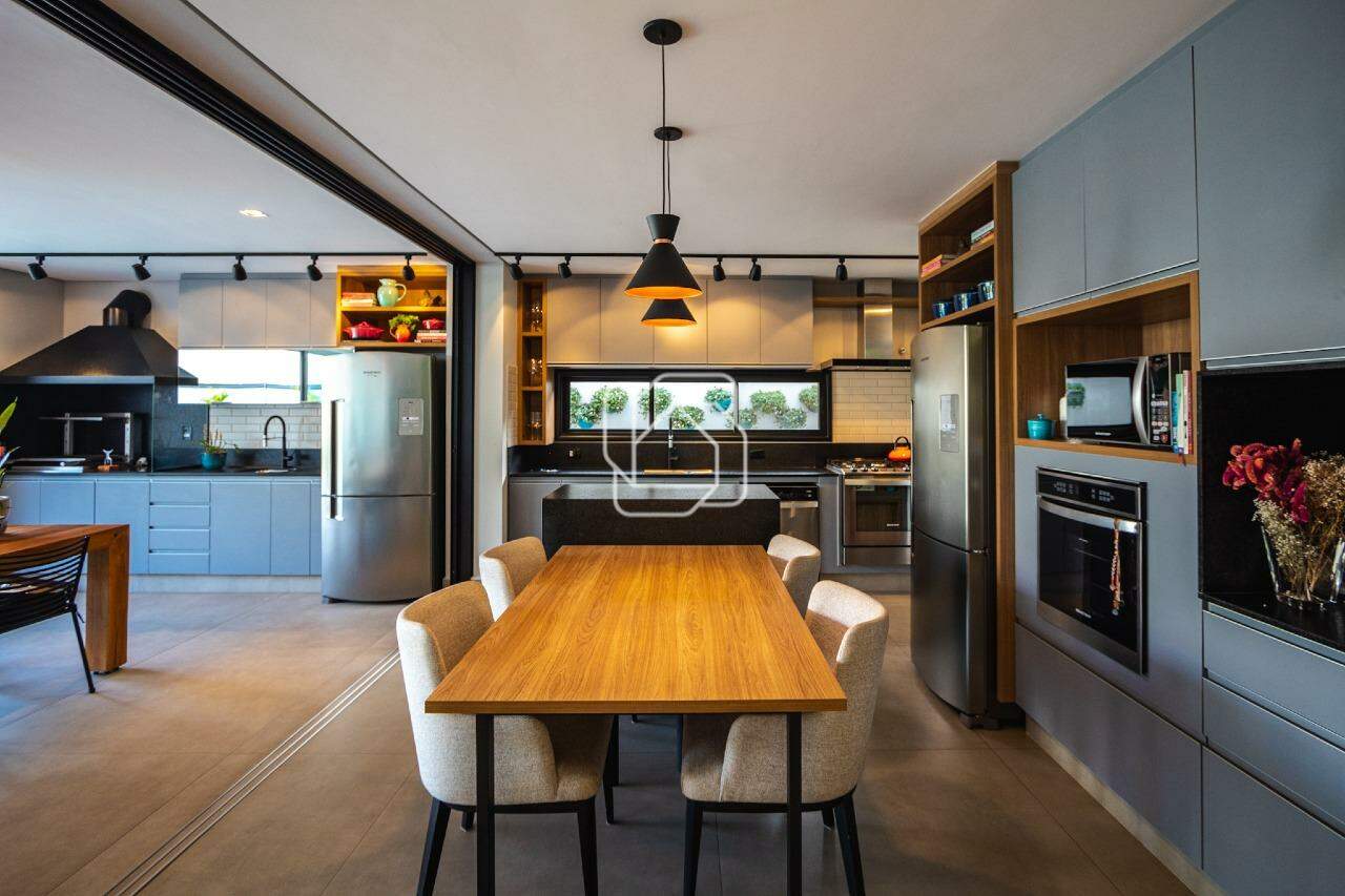 Casa de Condomínio à venda em Indaiatuba - SP - Jardim Residencial Santa Clara: Sala de jantar 