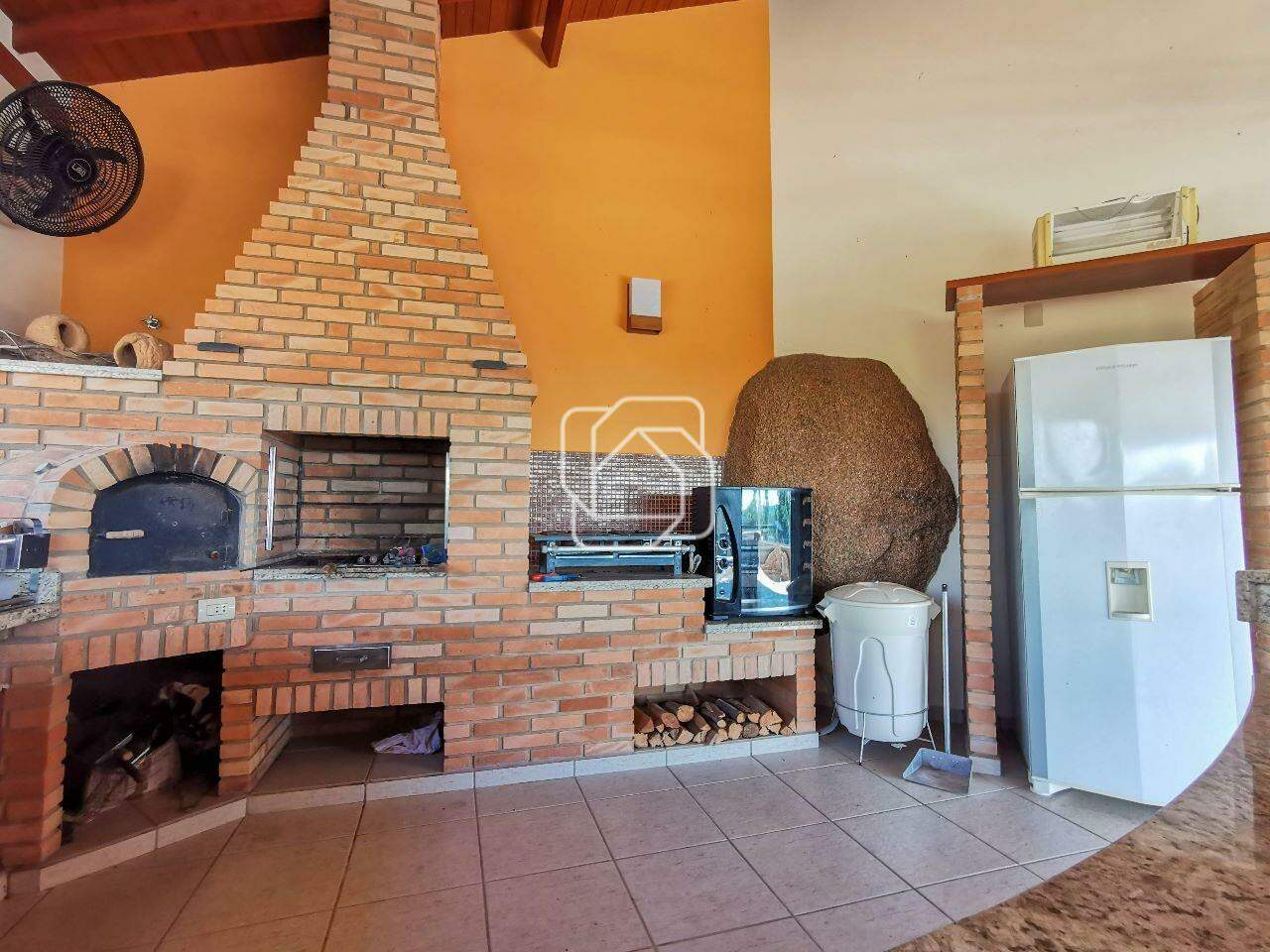 Casa de Condomínio à venda em Indaiatuba - SP - Vale das Laranjeiras: Espaço gourmet