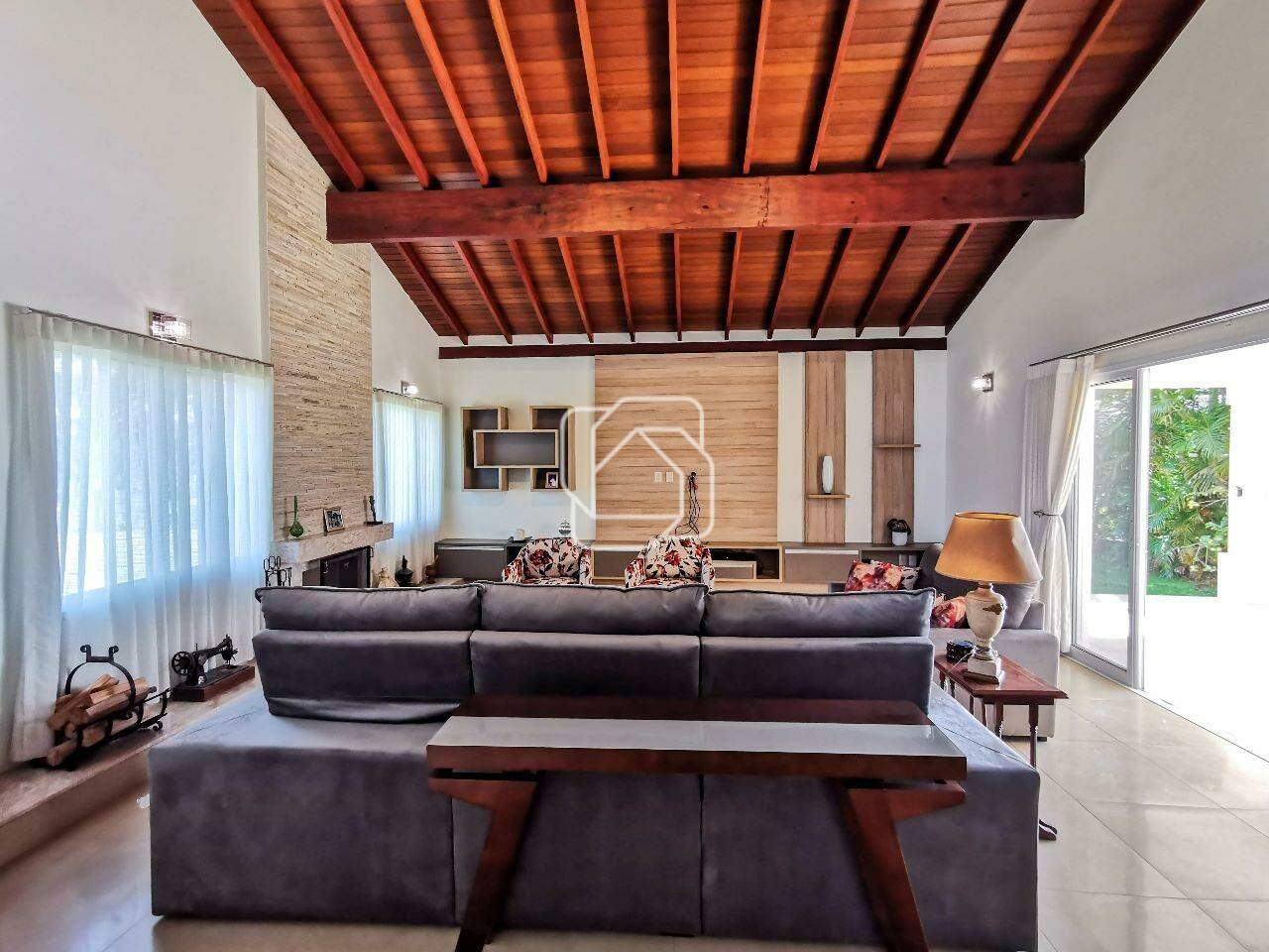 Casa de Condomínio à venda em Indaiatuba - SP - Vale das Laranjeiras: Sala de jantar