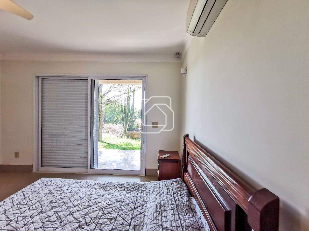 Casa de Condomínio à venda em Indaiatuba - SP - Vale das Laranjeiras: Quarto