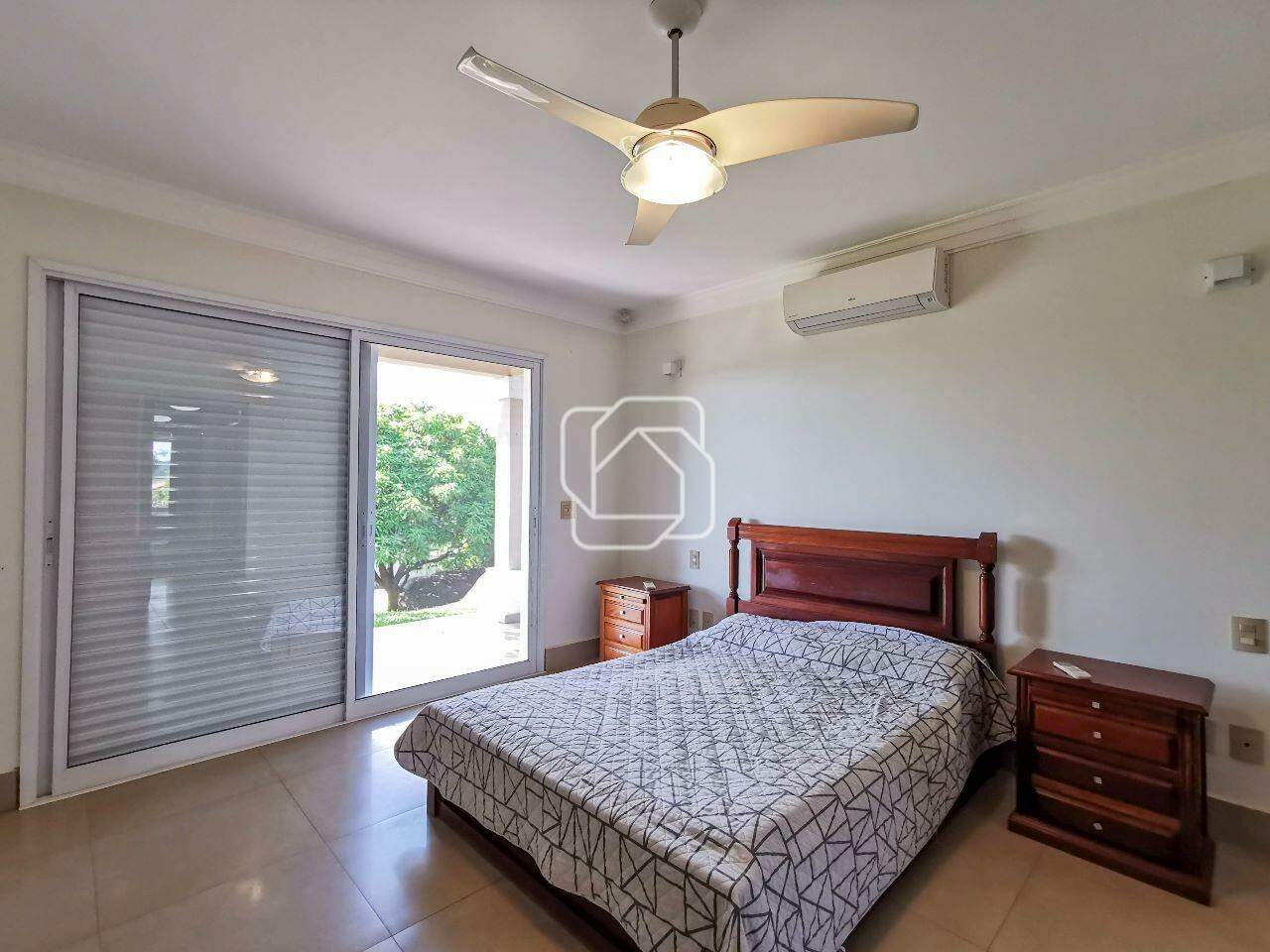 Casa de Condomínio à venda em Indaiatuba - SP - Vale das Laranjeiras: Quarto