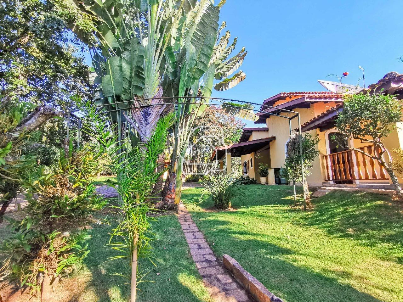 Casa de Condomínio à venda em Indaiatuba - SP - Recanto das Flores: Paisagismo