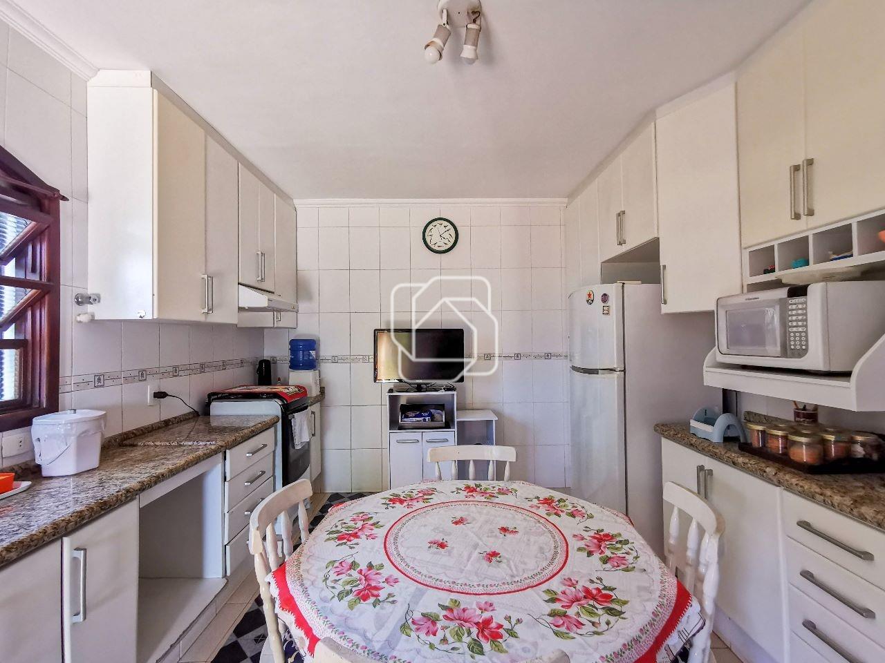 Casa de Condomínio à venda em Indaiatuba - SP - Recanto das Flores: Cozinha