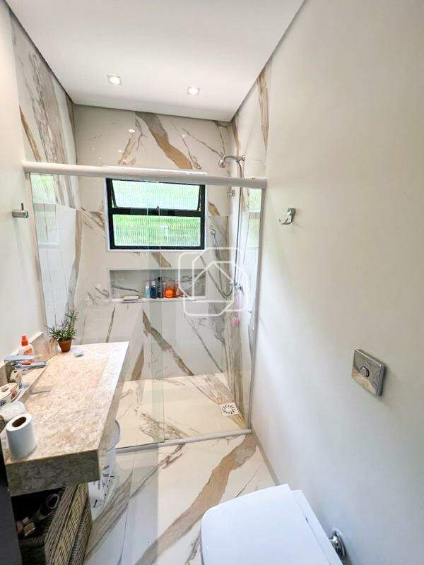 Casa de Condomínio à venda em Itu - SP - Condomínio Terras de São José: Banheiro