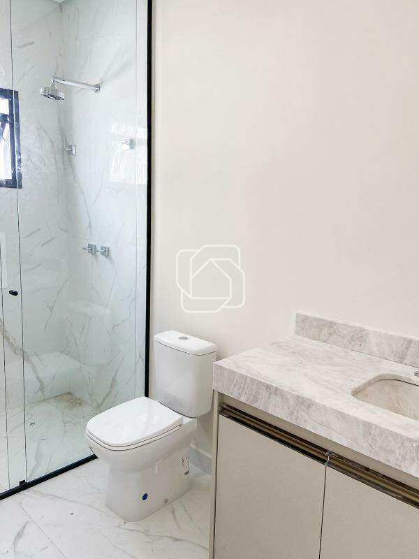 Casa de Condomínio para aluguel em Itu - SP - Residencial Saint Paul: Banheiro