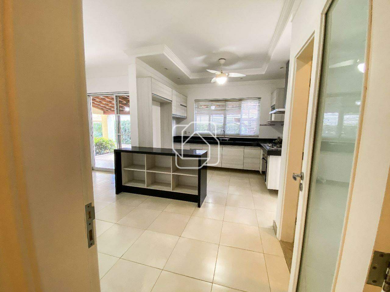 Casa de Condomínio à venda em Itu - SP - Jardim Plaza Atheneé: Cozinha