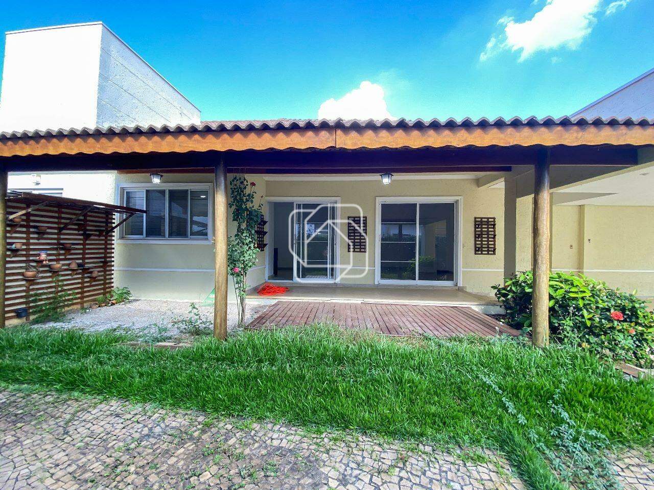 Casa de Condomínio à venda em Itu - SP - Jardim Plaza Atheneé: Varanda