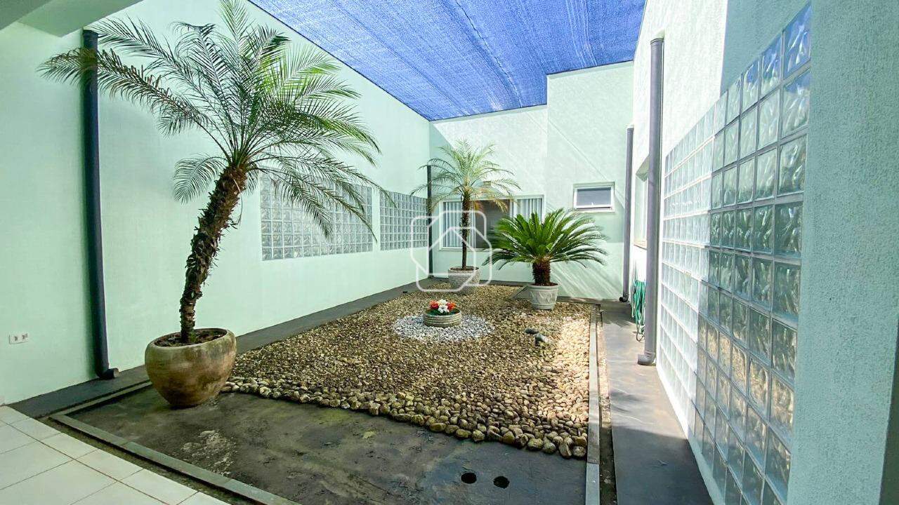 Casa de Condomínio à venda em Salto - SP - Condomínio Fazenda Palmeiras Imperiais: Jardim de inverno