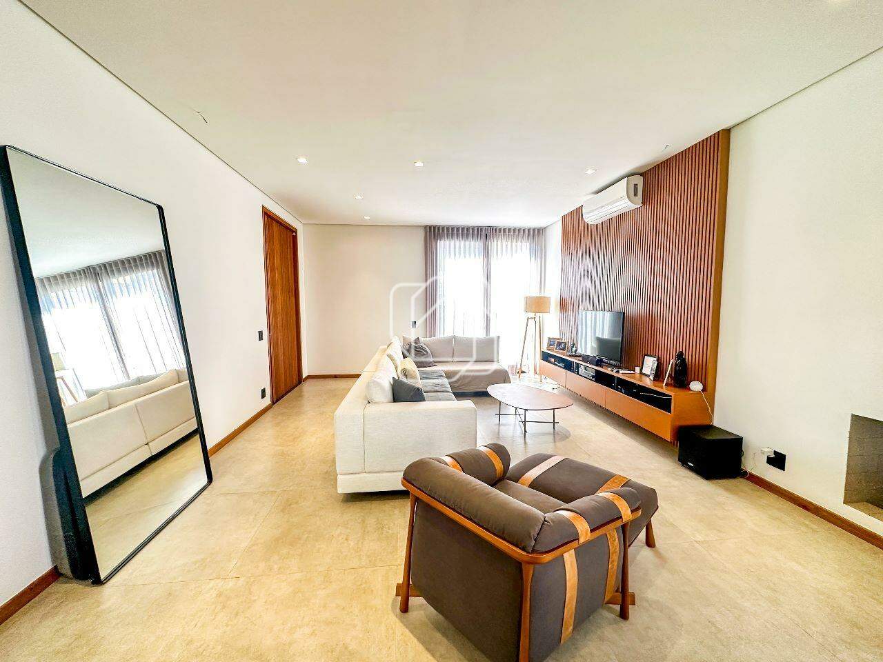 Casa de Condomínio à venda em Itu - SP - Condomínio Xapada Parque Ytu: Sala de estar