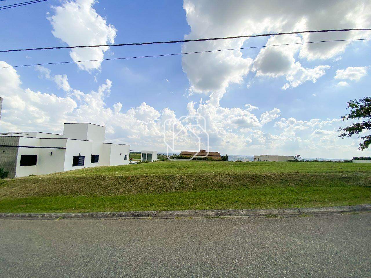 Terreno à venda em Itu - SP - Condomínio Fazenda Kurumin: Visão geral do terreno