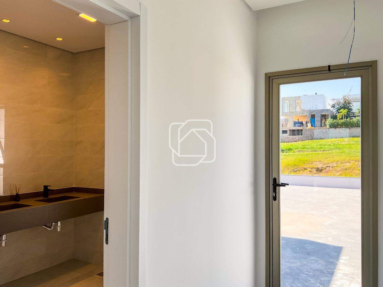 Casa de Condomínio à venda em Itu - SP - Condomínio Villas do Golfe: Lavabo