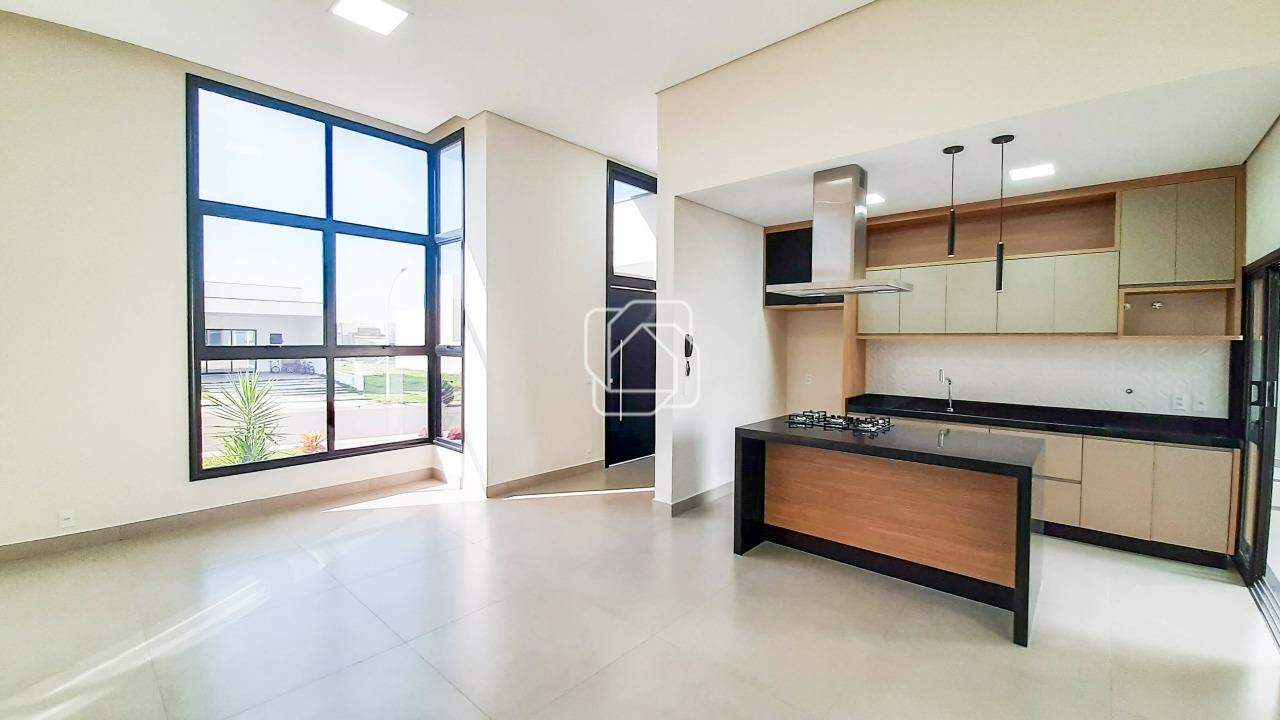 Casa de Condomínio à venda em Indaiatuba - SP - Jardim Residencial Dona Lucilla: Sala e cozinha