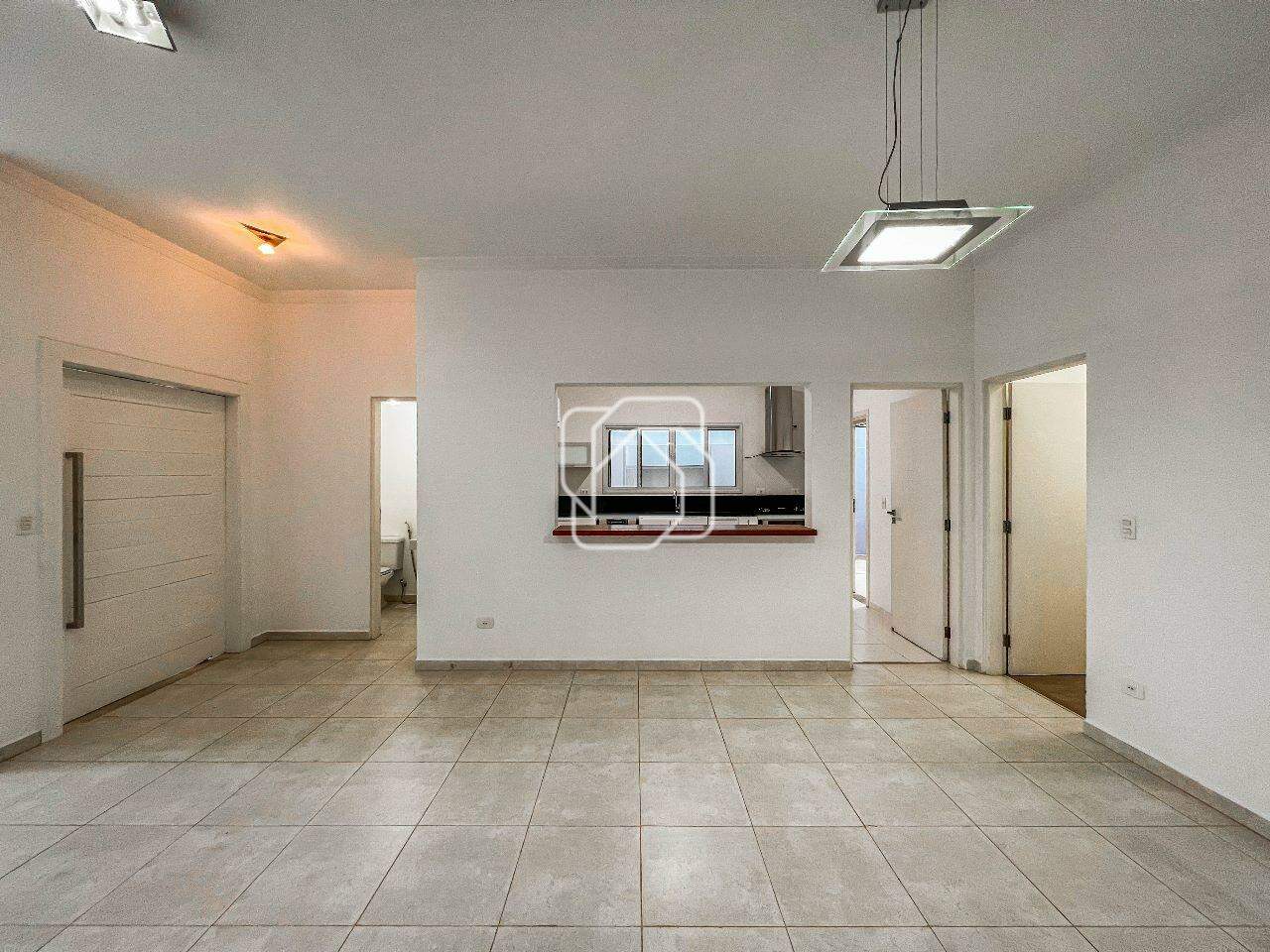 Casa de Condomínio à venda em Itu - SP - Portal da Vila Rica : Sala e cozinha