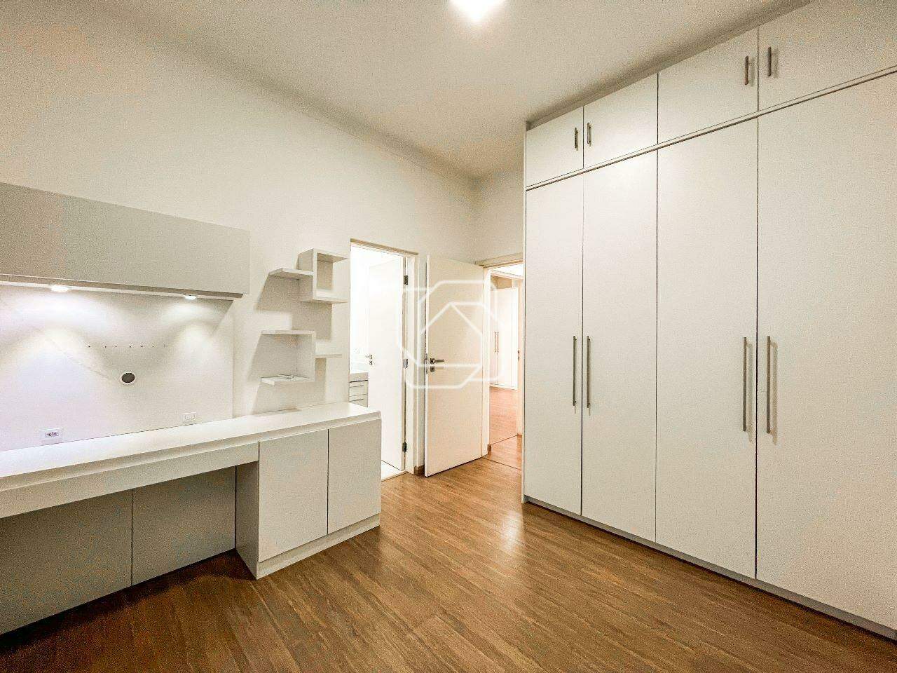 Casa de Condomínio à venda em Itu - SP - Portal da Vila Rica : Suíte