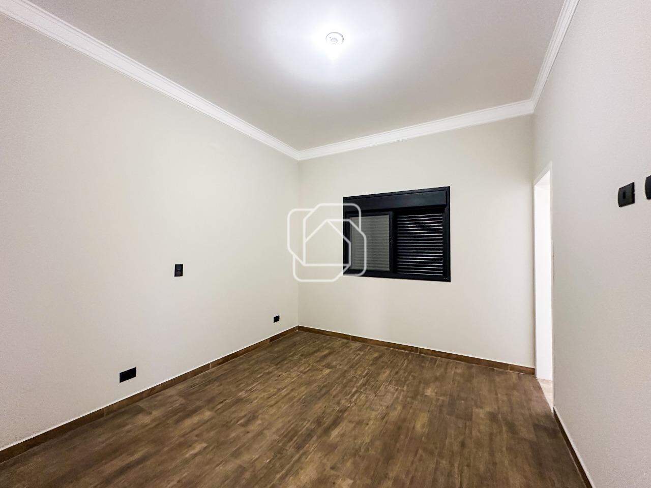 Casa de Condomínio à venda em Salto - SP - Residencial Central Parque: Suíte