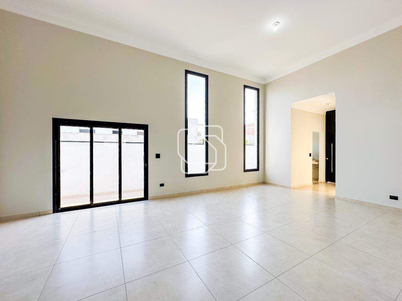 Casa de Condomínio à venda em Salto - SP - Residencial Central Parque: Sala de 2 ambientes