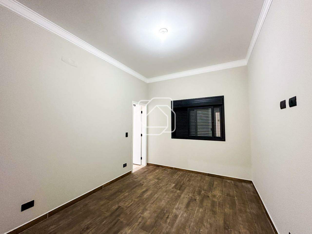 Casa de Condomínio à venda em Salto - SP - Residencial Central Parque: Suíte