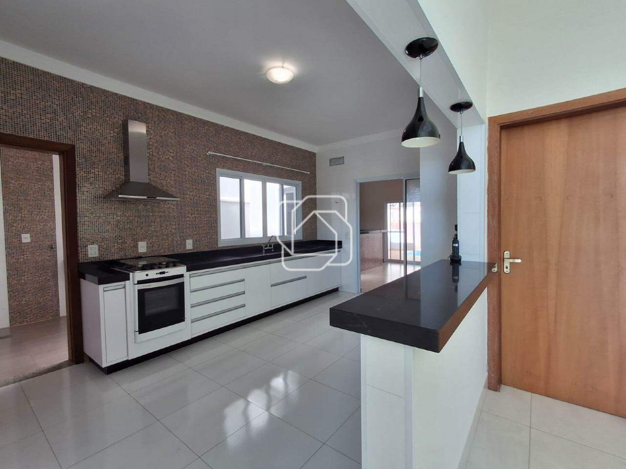 Casa de Condomínio para aluguel em Indaiatuba - SP - Jardim Residencial Maria Dulce: Cozinha