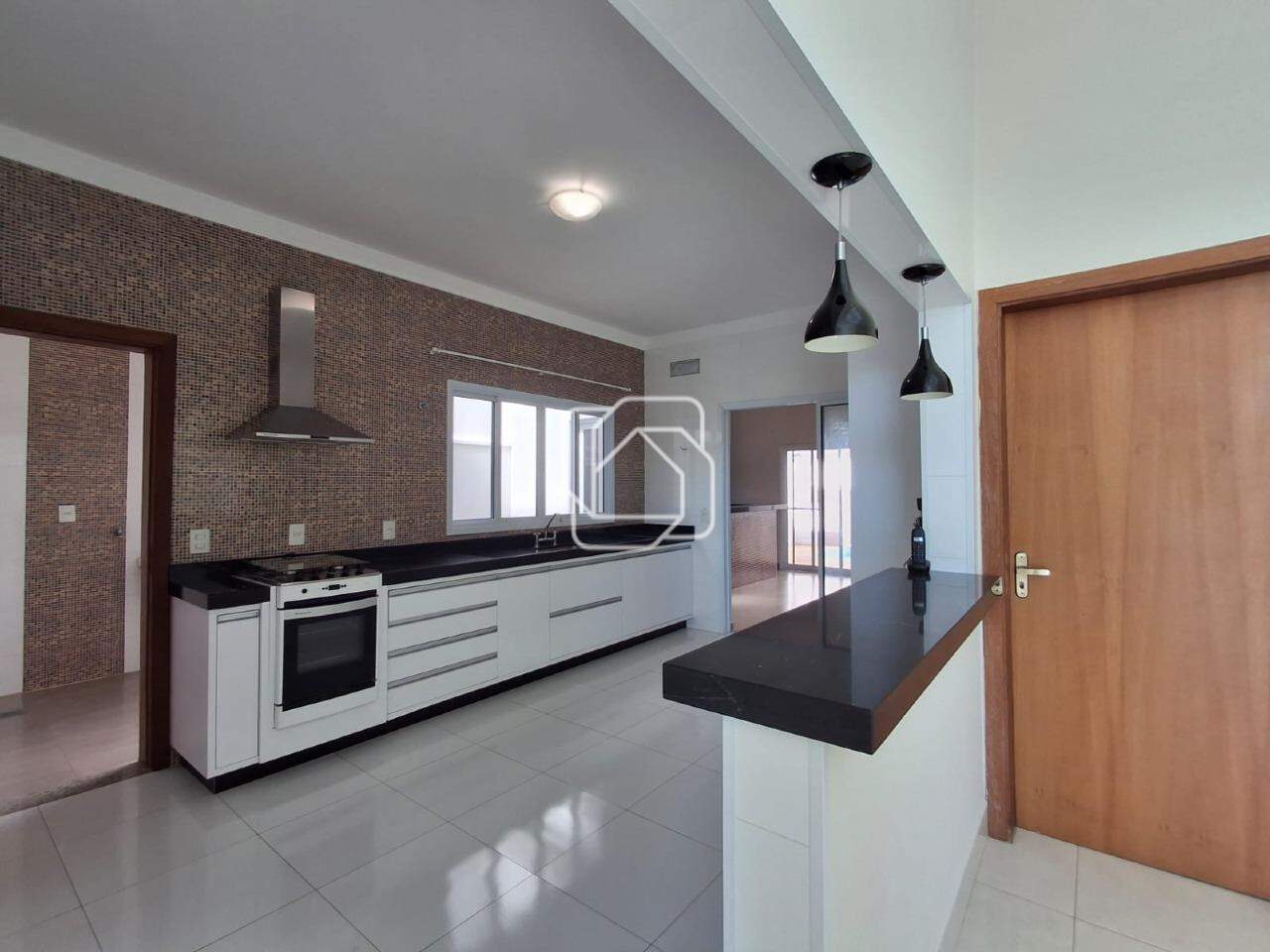 Casa de Condomínio para aluguel em Indaiatuba - SP - Jardim Residencial Maria Dulce: Cozinha