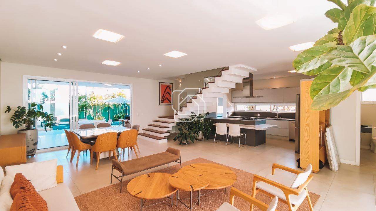 Casa de Condomínio à venda em Indaiatuba - SP - Jardim Vila Paradiso: Sala de estar