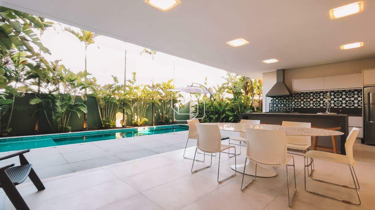 Casa de Condomínio à venda em Indaiatuba - SP - Jardim Vila Paradiso: Área externa