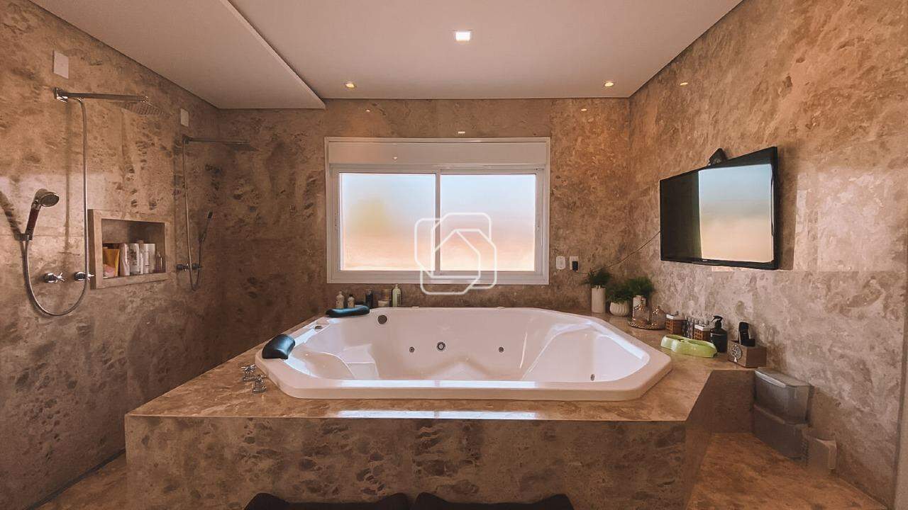 Casa de Condomínio à venda em Porto Feliz - SP - Fazenda Alvorada: Banheiro