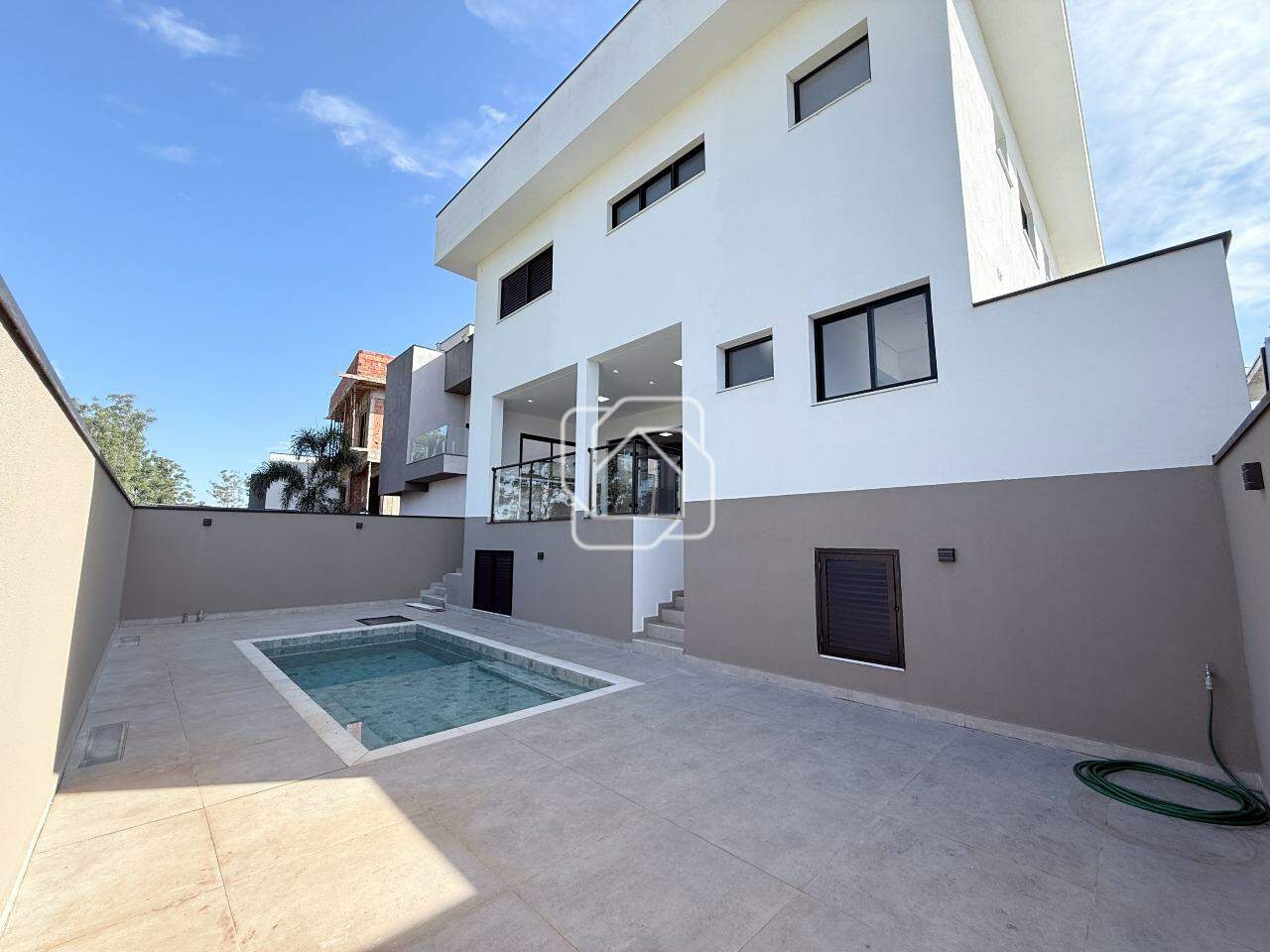 Casa de Condomínio à venda em Salto - SP - Residencial Central Parque: Área da piscina