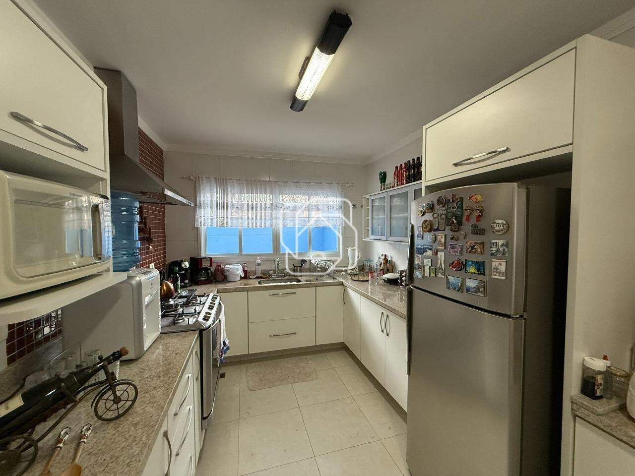 Casa de Condomínio à venda em Itu - SP - Parque do Varvito: Cozinha
