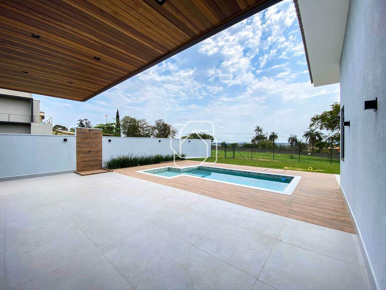 Casa de Condomínio à venda em Itu - SP - Residencial Parque Campos de Santo Antônio II: Área externa