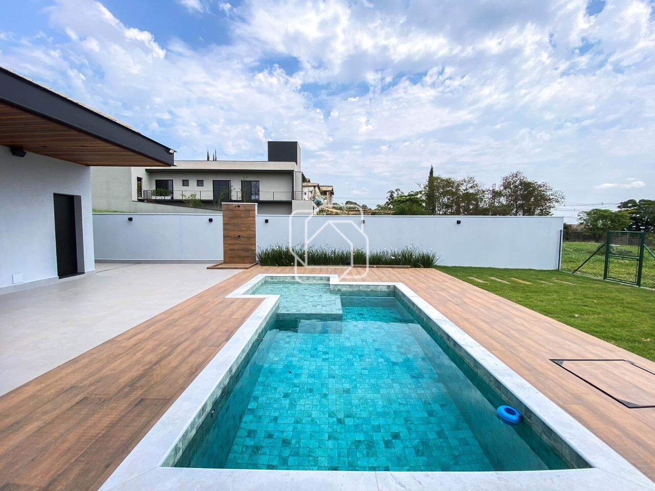 Casa de Condomínio à venda em Itu - SP - Residencial Parque Campos de Santo Antônio II: Área externa