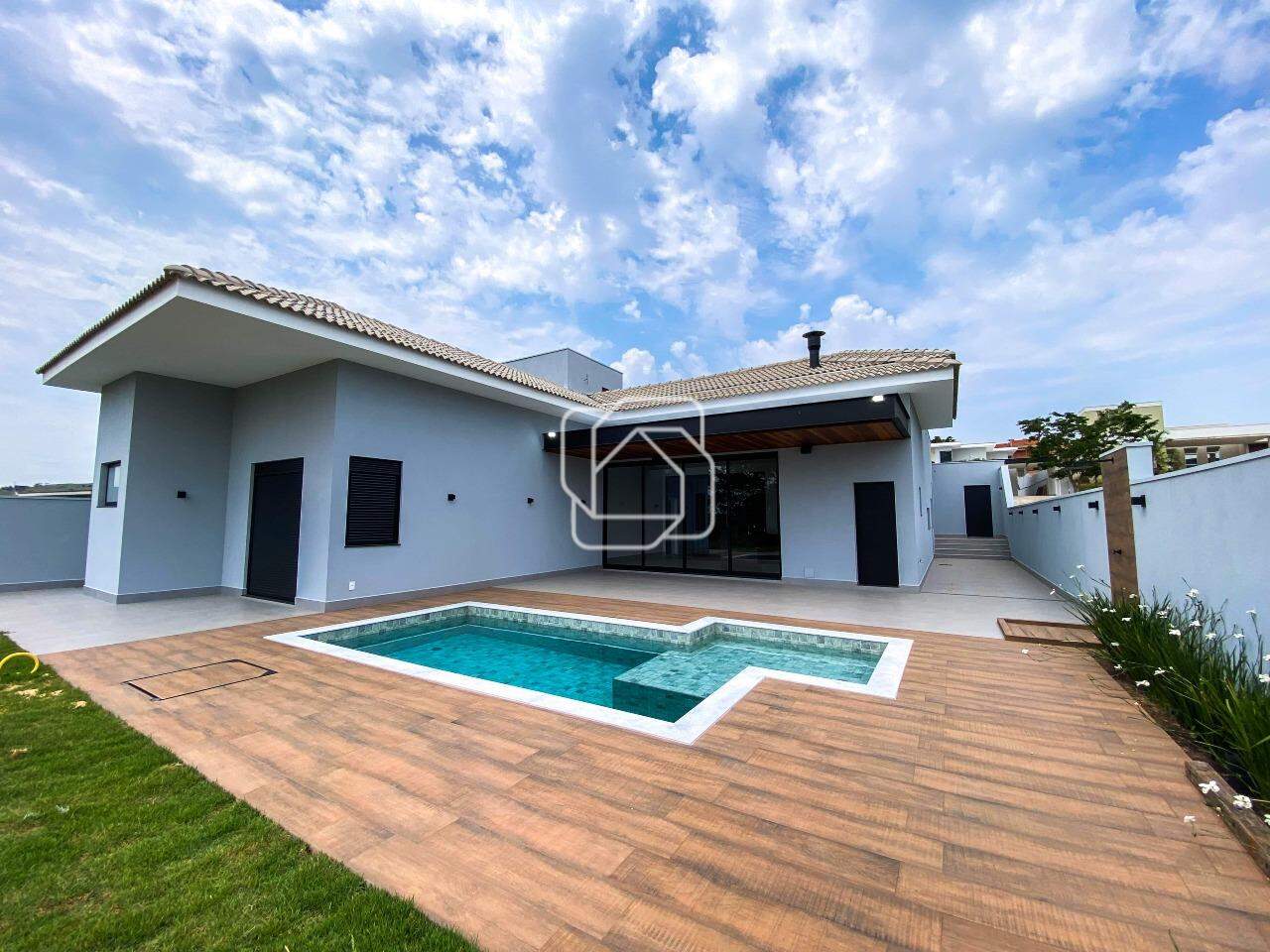 Casa de Condomínio à venda em Itu - SP - Residencial Parque Campos de Santo Antônio II: Área externa