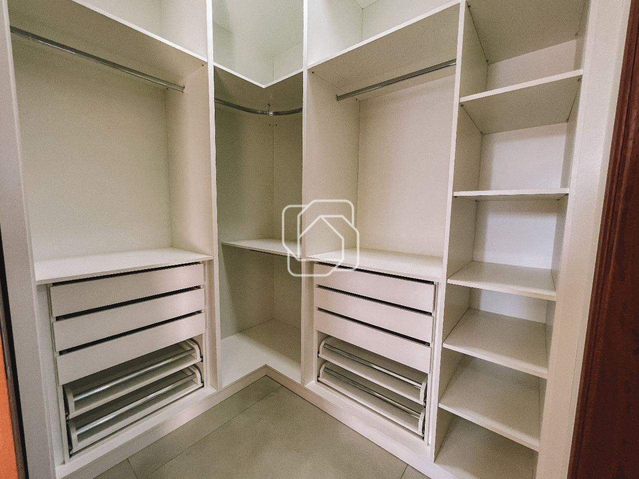 Casa de Condomínio para aluguel em Indaiatuba - SP - Jardim Residencial Dona Lucilla: Closet