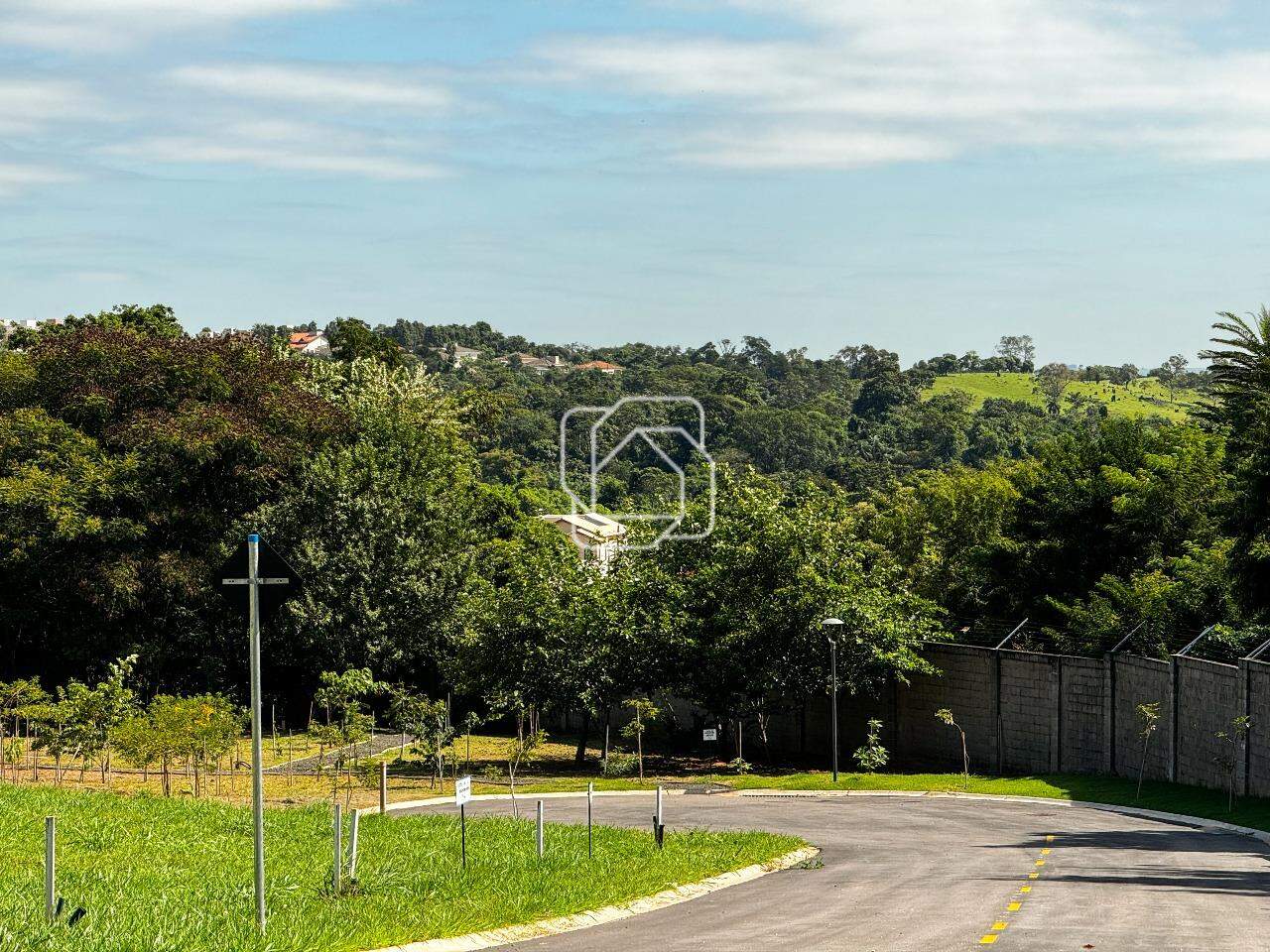 Terreno à venda em Itu - SP - Condomínio Vila dos Manacás: 