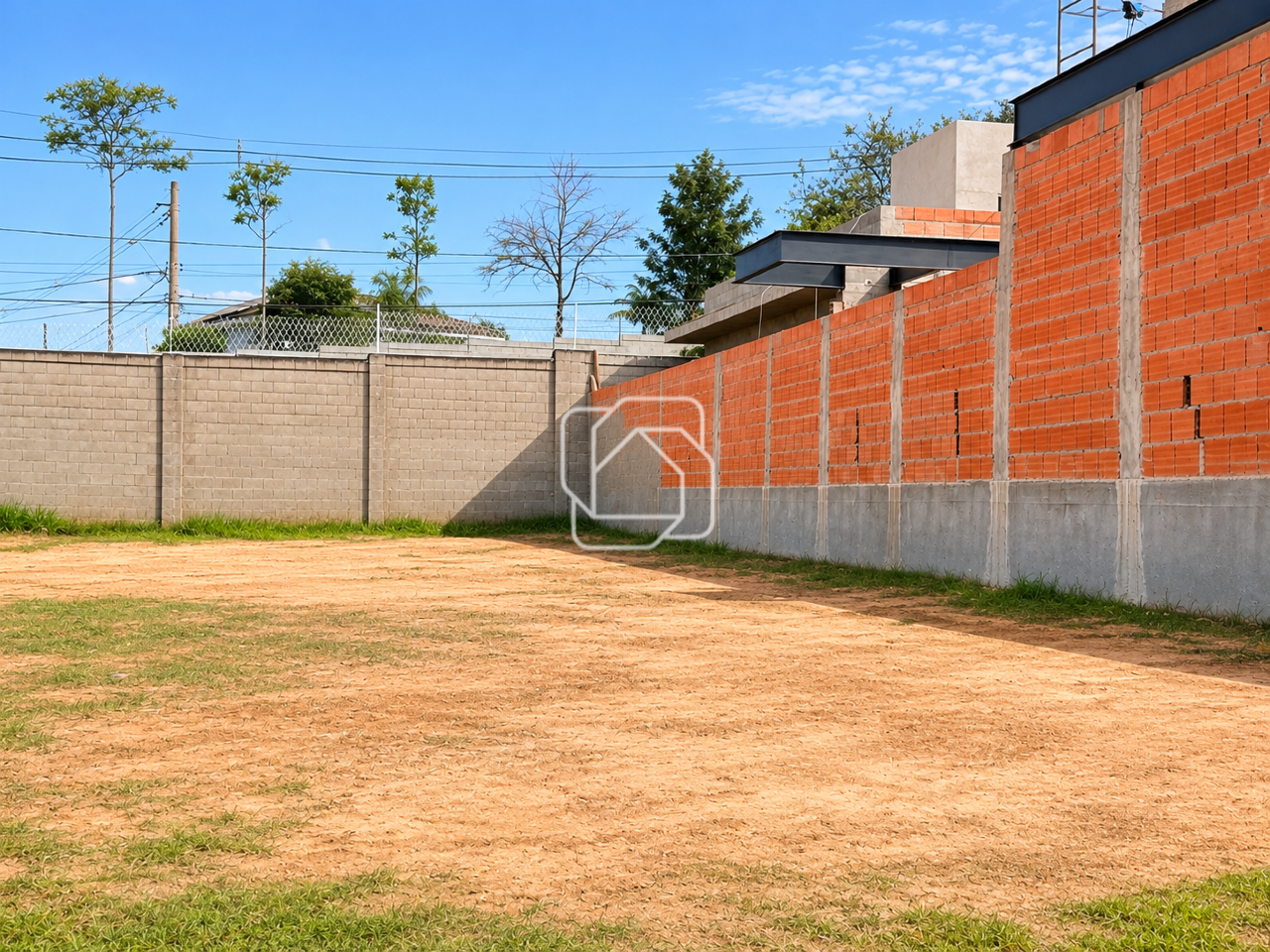 Terreno à venda em Itu - SP - Condomínio Vila dos Manacás: Visão geral do terreno