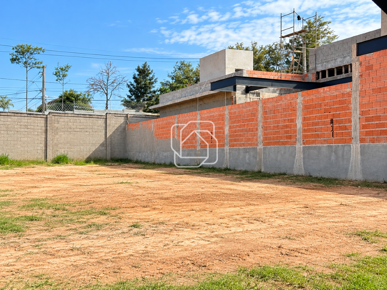 Terreno à venda em Itu - SP - Condomínio Vila dos Manacás: Visão geral do terreno