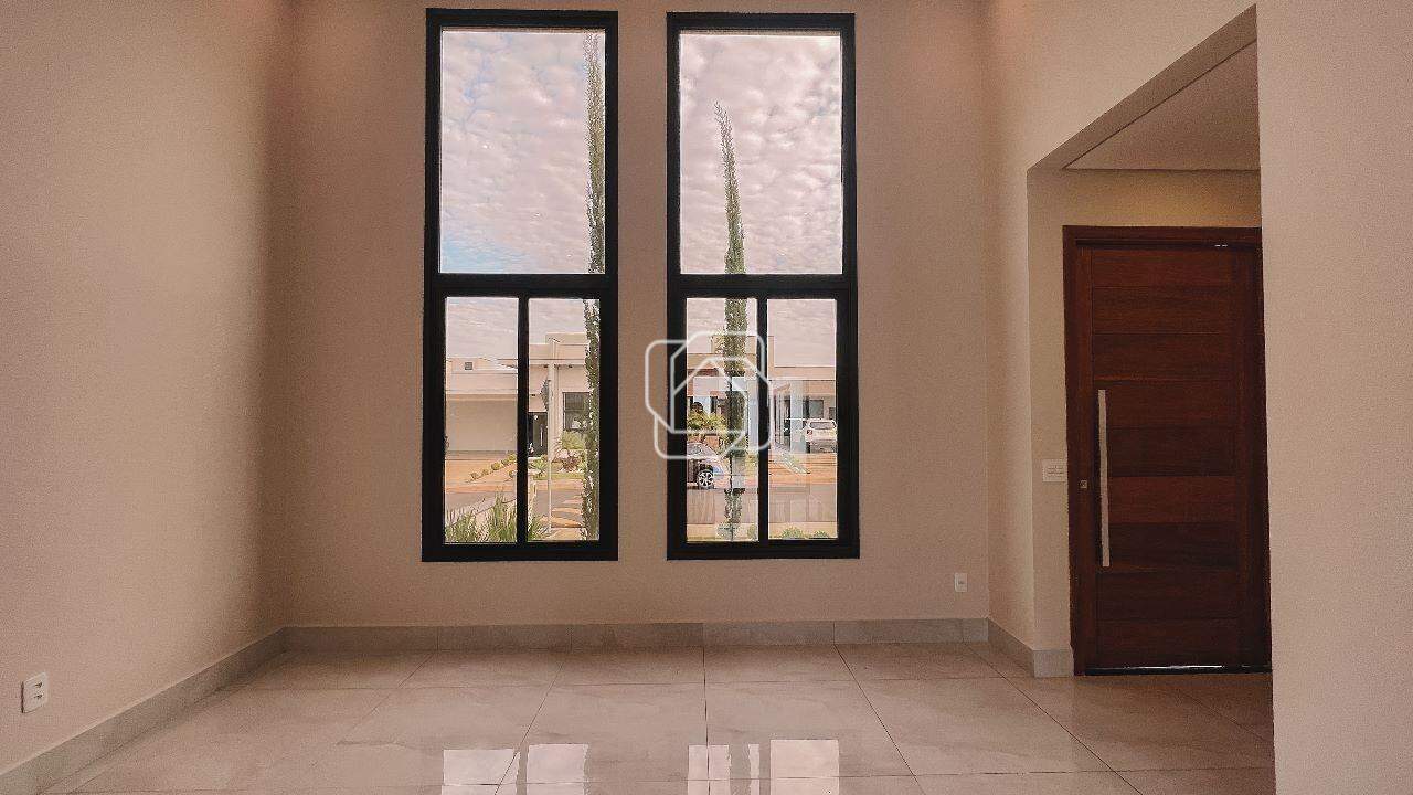 Casa de Condomínio para aluguel em Indaiatuba - SP - Jardim Residencial Dona Maria José: Sala de estar