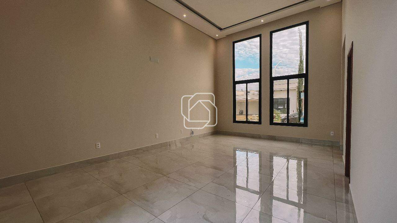 Casa de Condomínio para aluguel em Indaiatuba - SP - Jardim Residencial Dona Maria José: Sala de estar