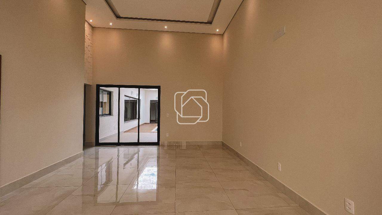 Casa de Condomínio para aluguel em Indaiatuba - SP - Jardim Residencial Dona Maria José: Sala de estar