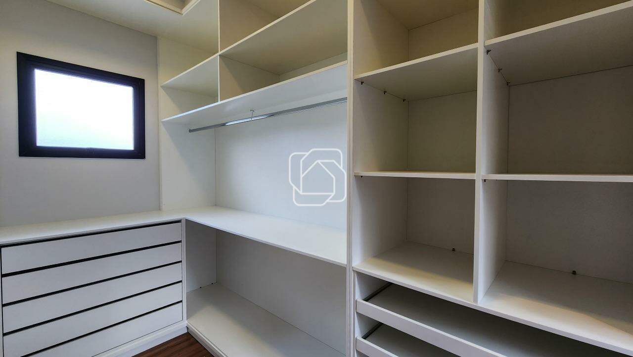 Casa de Condomínio à venda em Itu - SP - Residencial Parque Campos de Santo Antônio II: Closet