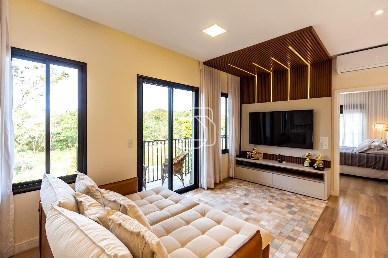 Casa de Condomínio à venda em Indaiatuba - SP - Jardim Piemonte: Sala de TV