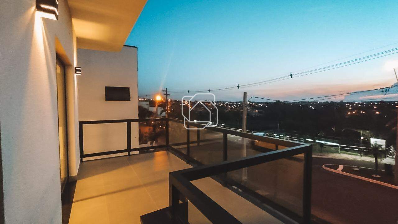 Casa de Condomínio para aluguel em Salto - SP - Residencial Central Parque: Sacada