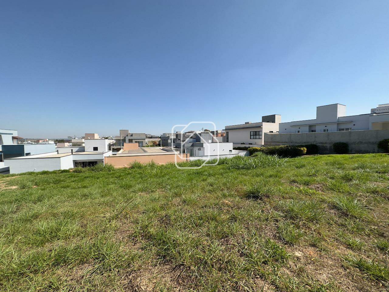 Terreno à venda em Salto - SP - Residencial Lagos D’Icaraí: Visão ampla do terreno