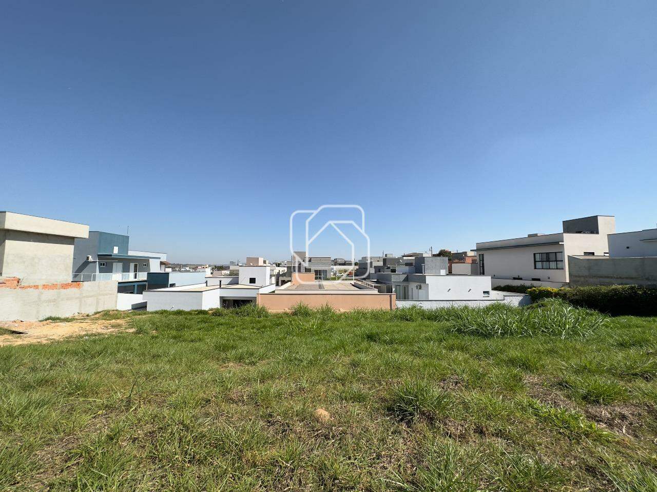 Terreno à venda em Salto - SP - Residencial Lagos D’Icaraí: Visão ampla do terreno