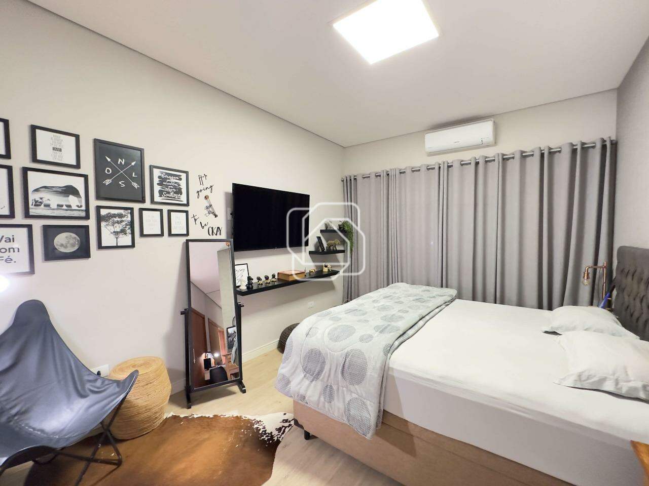 Casa de Condomínio à venda em Salto - SP - Portal dos Bandeirantes: Quarto