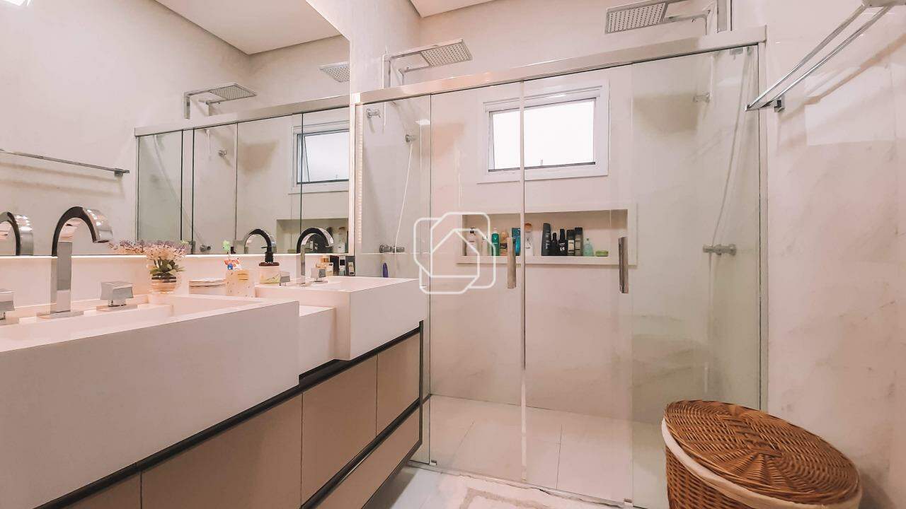 Casa de Condomínio à venda em Indaiatuba - SP - Jardim Residencial Maria Dulce: Banheiro